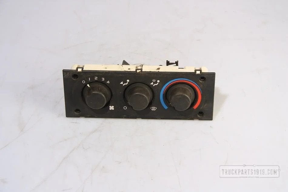 DAF Heating, Ventilation & AC Kachel AC bediening DAF XF105, Enlèvement, Utilisé