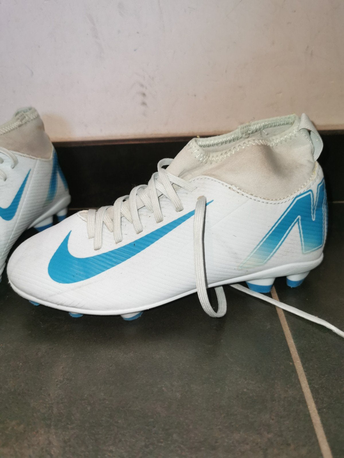 Chaussures de football Nike Mercural, Enlèvement, Comme neuf, Chaussures