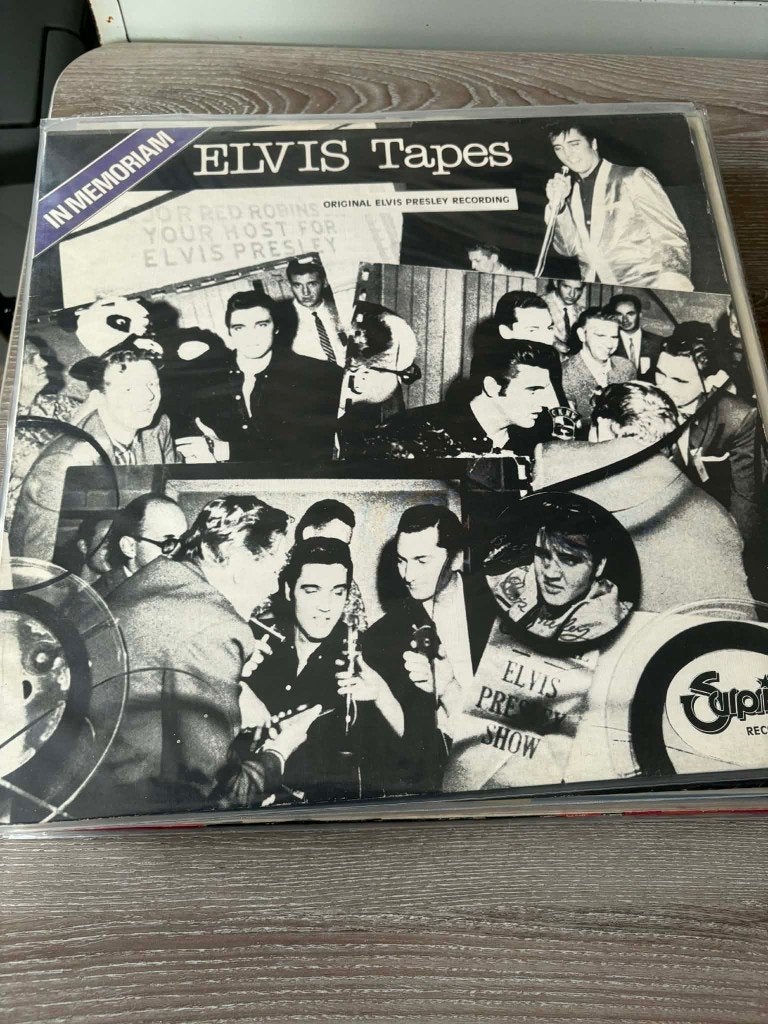Elvis lp, the Elvis tapes, Nederlandse of Belgische, 5 euro, LP, Ophalen of Verzenden, Zo goed als nieuw, Beschermende buitenhoes
