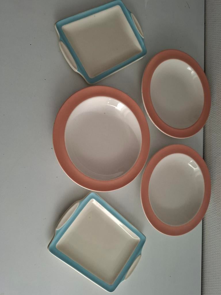 Keralux Boch Freres pastel  vintage servies, Ophalen of Verzenden, Bord(en)