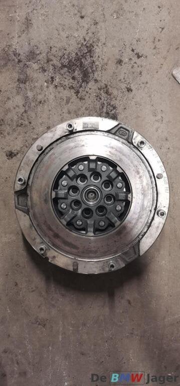 2 massa vliegwiel BMW F20 F22 F30 F32 F33 F36 F21 208605489, Gebruikt, Ophalen of Verzenden, BMW, BMW