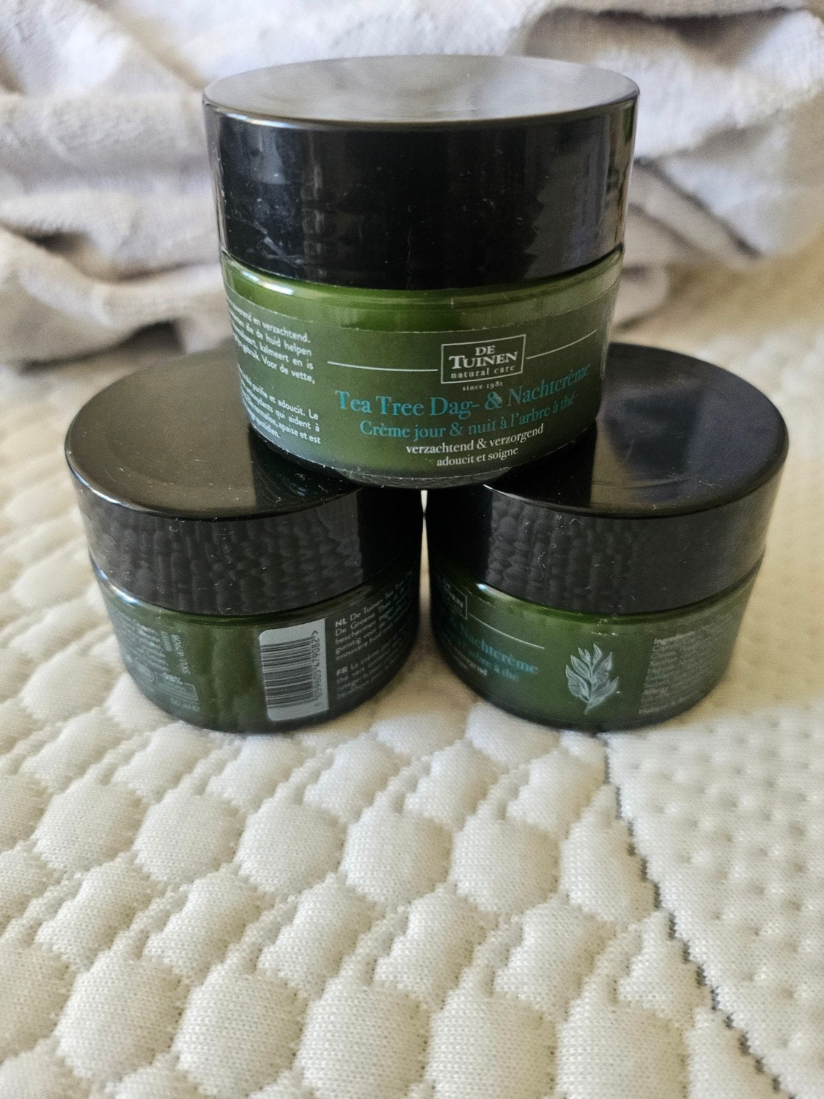 *nieuw* Tea Tree Dag- & Nachtcrème, Enlèvement, Neuf
