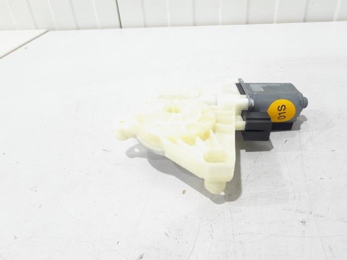 Moteur de vitre portière d'un Volkswagen Passat, Autos : Pièces & Accessoires, Volkswagen, -, 3 mois de garantie, Utilisé