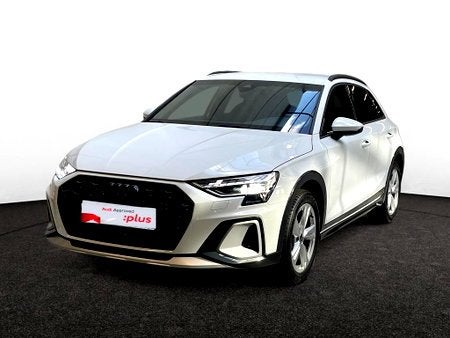 Audi A3 Allstreet Business Edition  35 TFSI  110 kW S tronic, Auto's, Audi, Automaat, Berline, https://public.car-pass.be/vhr/c9ed8178-13e7-463b-a900-9fe44d6be7df