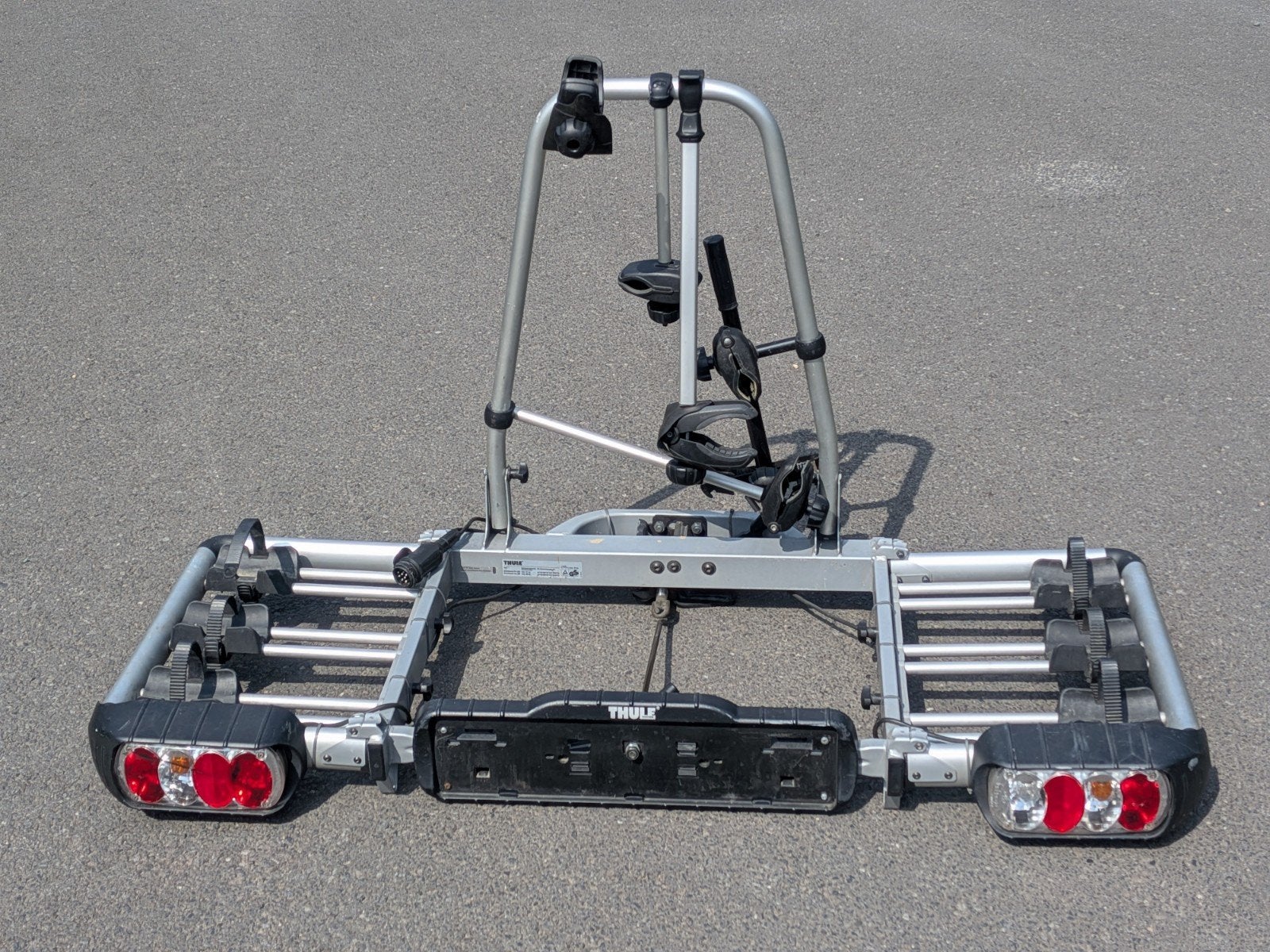 porte velo thule euroclassic pro 903, Autos : Divers, Porte-vélos, Enlèvement, 3 vélos ou plus, Pneus larges