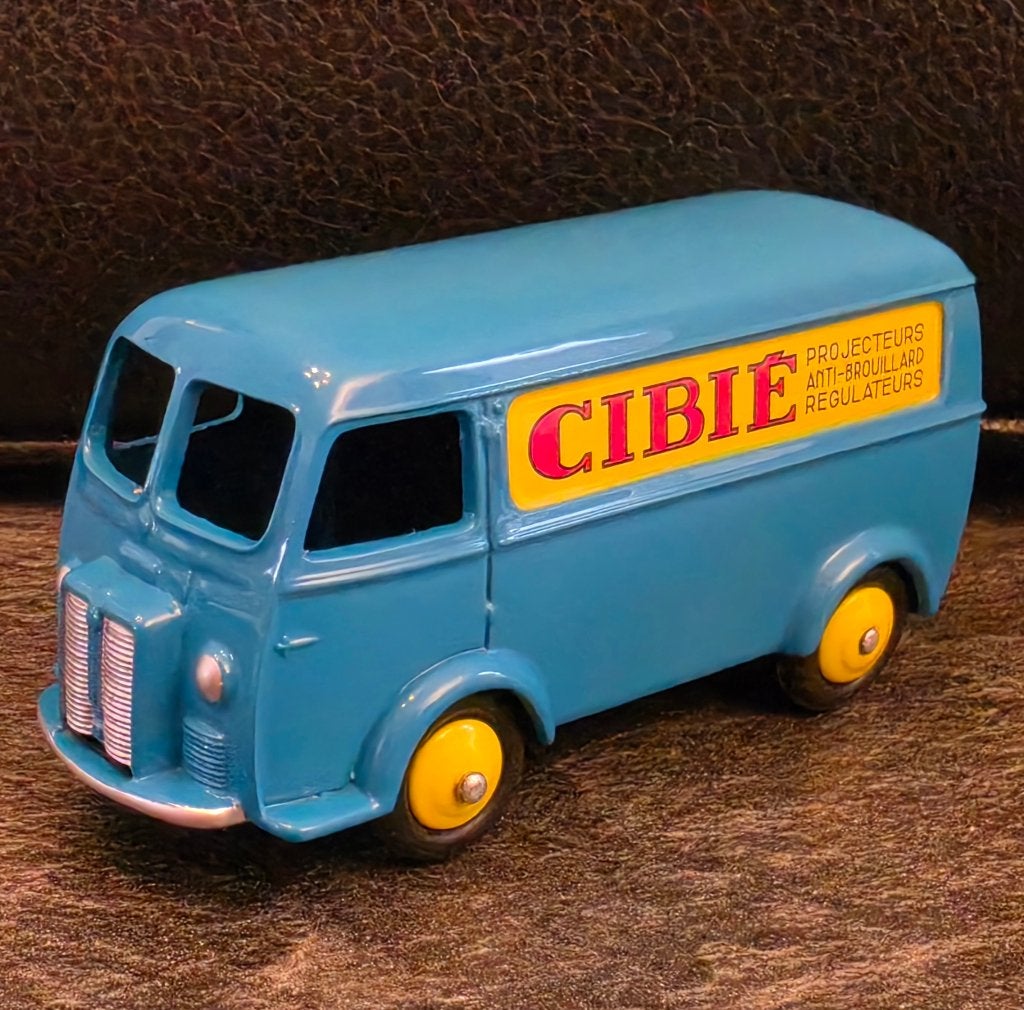 Dinky Toys Atlas Editions PEUGEOT D3A Cibie Projecteurs 25B, Enlèvement ou Envoi, Comme neuf, Bus ou Camion, Dinky Toys