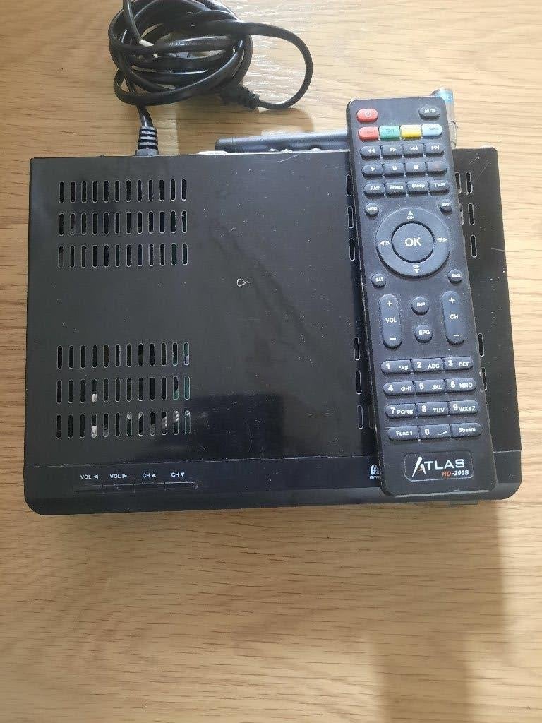 Atlas HD200S HD-200S satellietontvanger, Audio, Tv en Foto, Schotelantennes, Ophalen of Verzenden, Gebruikt, (Schotel)antenne