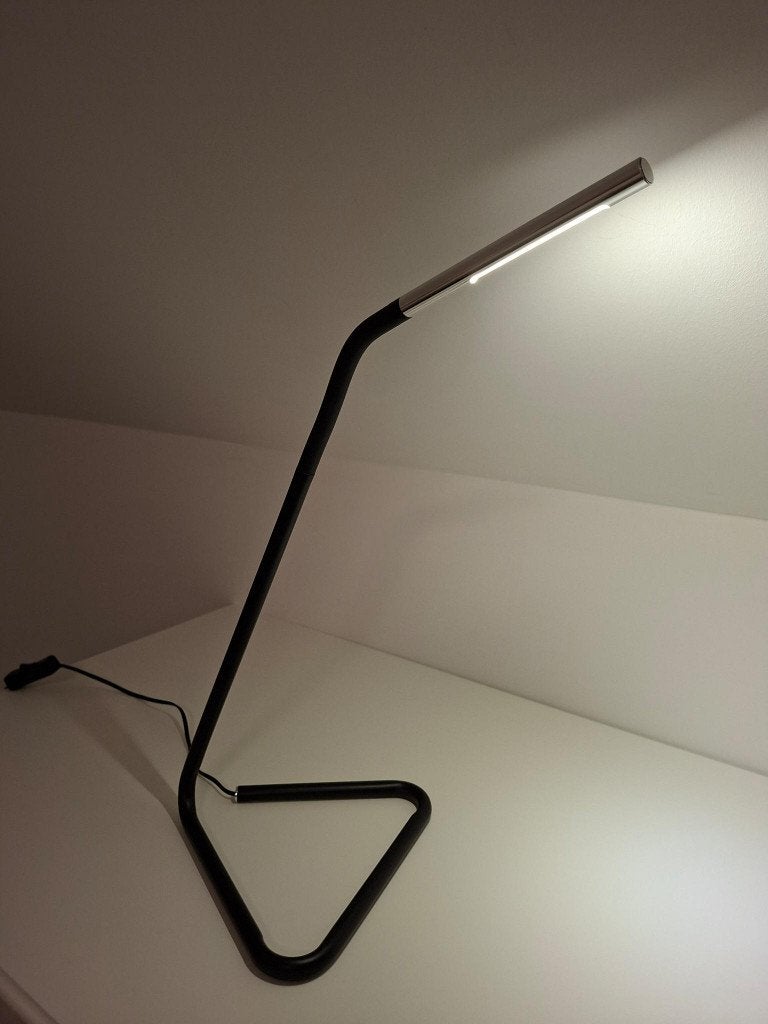 Lampe de table, HÅRTE LED, Maison & Meubles, Lampes | Lampes de table, Industriel, 32 cm, Comme neuf, Synthétique