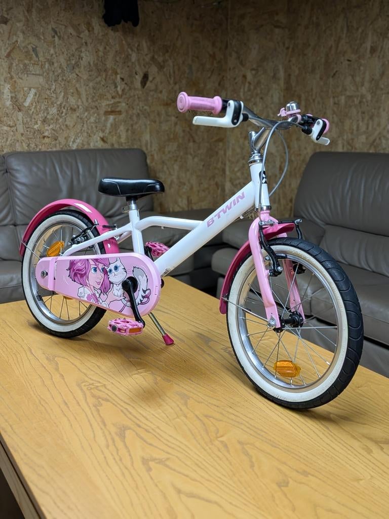 Kinderfiets 16 inch met accesoires - Meisjesfiets, Fietsen en Brommers, Ophalen