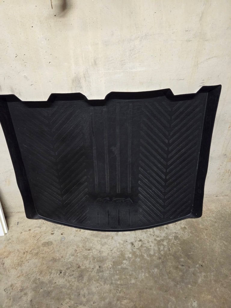Kofferbakmat ford kuga, Auto diversen, Kofferbakmatten, Ophalen