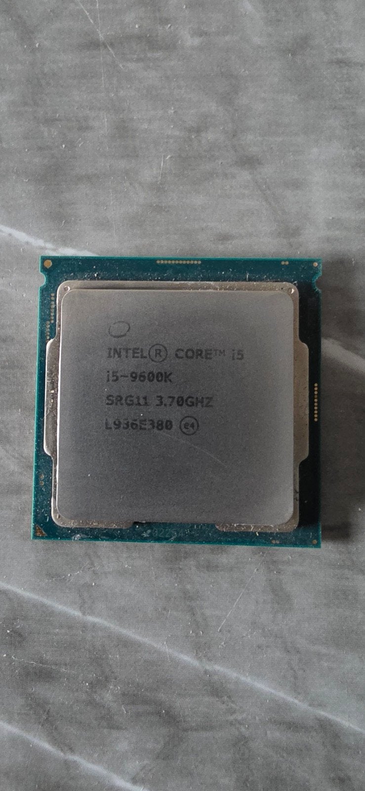 Intel core i5 9600k, Informatique & Logiciels, Enlèvement