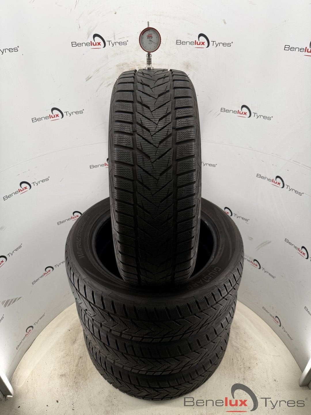 winter 215/55R18 95H Vredestein 215/55 R18 215/55/18 2155518, Auto-onderdelen, Banden en Velgen, 18 inch, -, -, Band(en)