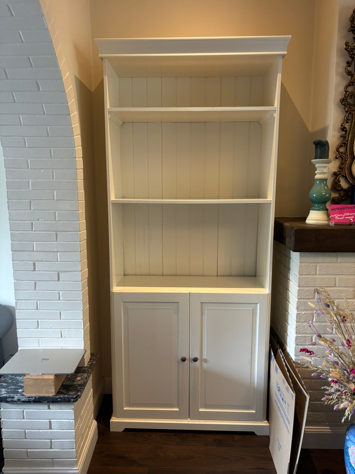 Boekenkast ikea Liatorp, Ophalen