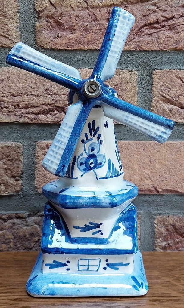 Keramieken windmolen & Porseleinen Oostenr likeurkan - €4/st, Antiek en Kunst, Ophalen