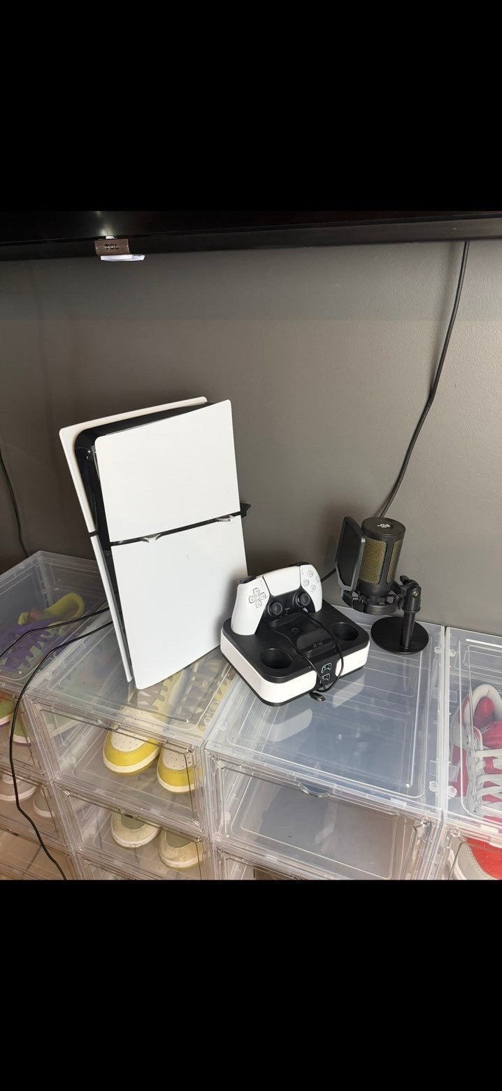 Playstation 5 Slim, Enlèvement, Playstation 5