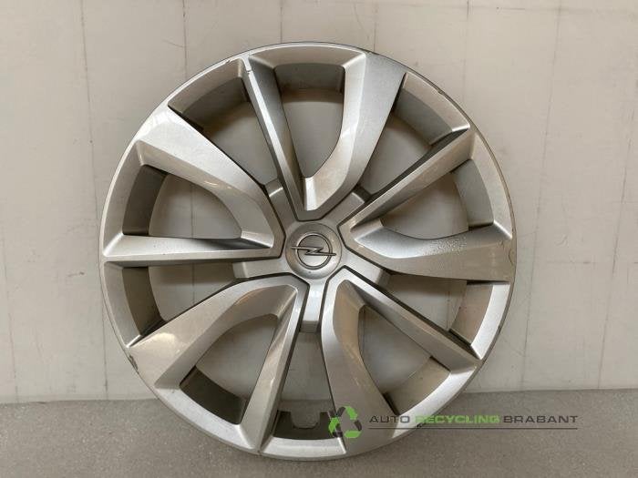 Wieldop van een Opel Corsa, Gebruikt, -, -, Opel