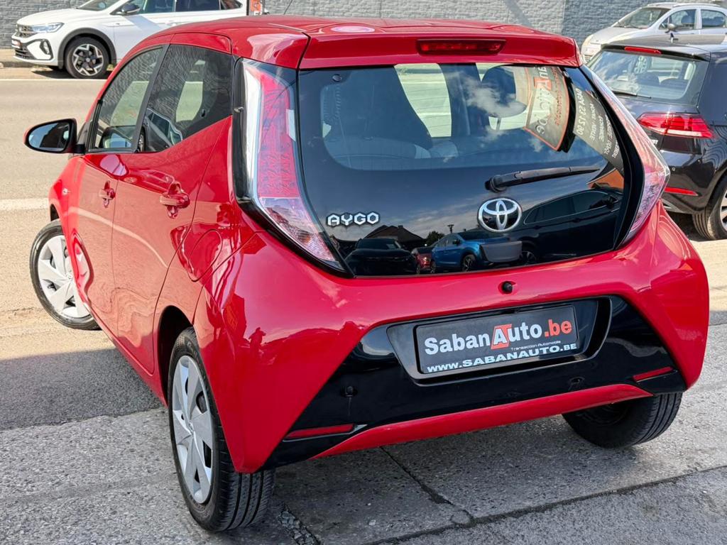 Toyota Aygo 1.0 Essence AUTOMATIQUE 2018, Autos, Toyota, Rouge, Achat, Euro 6, Entreprise