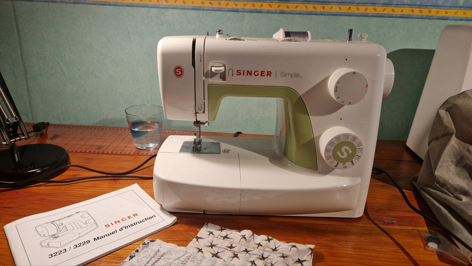 Machine à coudre Singer simple 3229, Hobby & Loisirs créatifs, Enlèvement, Utilisé, Machine à coudre, Singer