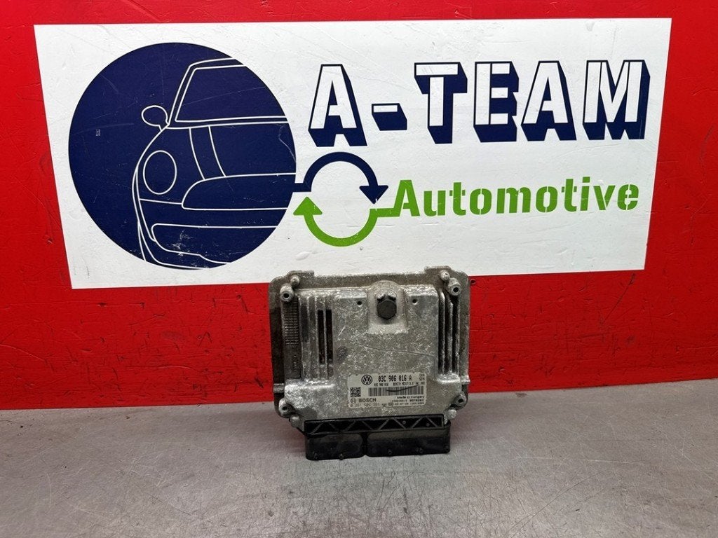 CALCULATEUR MOTEUR ECU Golf VI Variant (AJ5 / 1KA), Robert Bosch AG, Volkswagen, Utilisé, Robert-Bosch-Allee 1
74232  Abstatt, DE