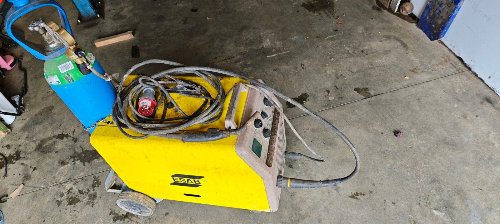 semi automatique esab lkb265, Enlèvement