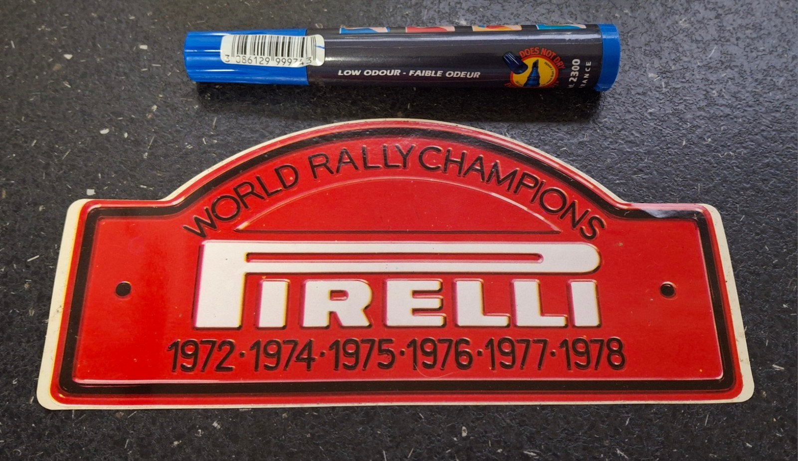Vintage grote sticker Pirelli autorally jaren 70, Ophalen of Verzenden, Zo goed als nieuw, Auto of Motor
