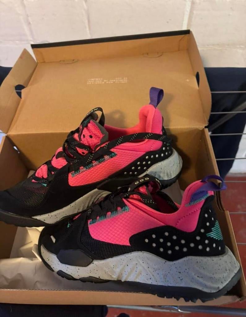 Nike Air Jordan Delta Mountainside Watermelon size 41, Vêtements | Hommes, Chaussures, Neuf, Enlèvement, Baskets, Noir