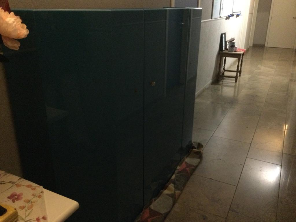Kast, 25 à 50 cm, Avec tablette(s), 150 à 200 cm, Comme neuf