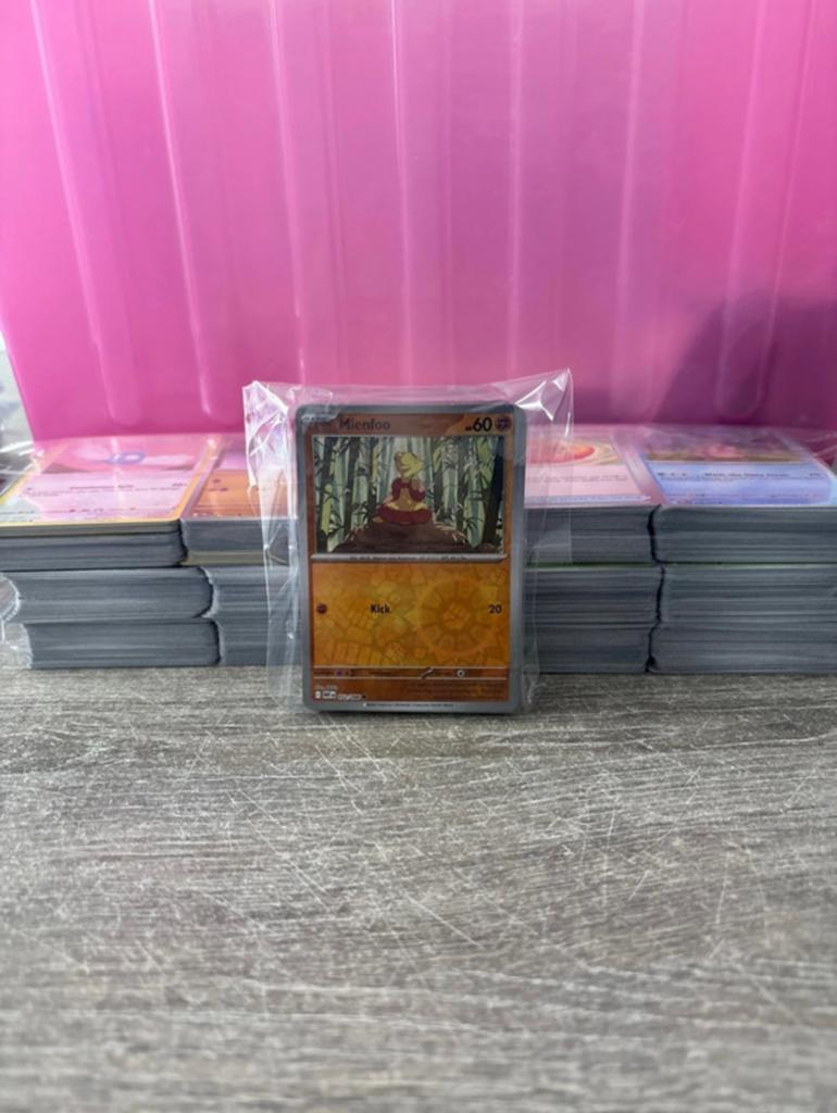 Pack Pokemon Holo, Hobby & Loisirs créatifs, Enlèvement ou Envoi, Comme neuf