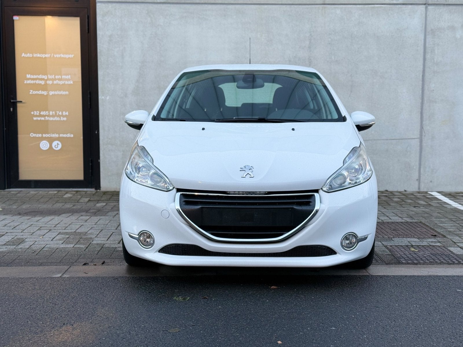 Peugeot 208 Essence, Achat, Boîte manuelle, 5 portes, Particulier