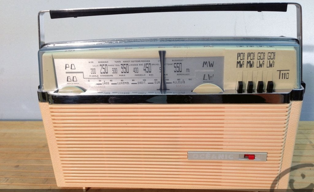 Vintage Transistor Radio OCEANIC T-110 van 1965, Enlèvement ou Envoi