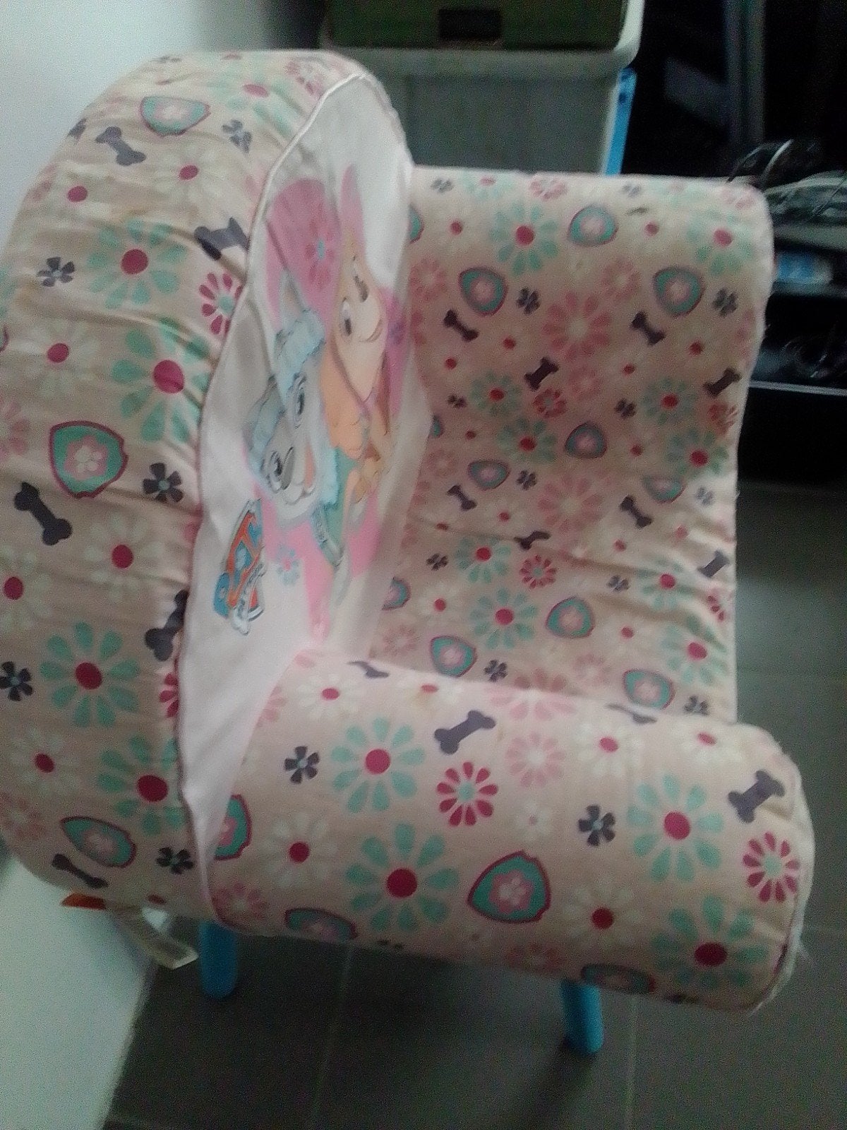 Petit fauteuil enfant, Enlèvement