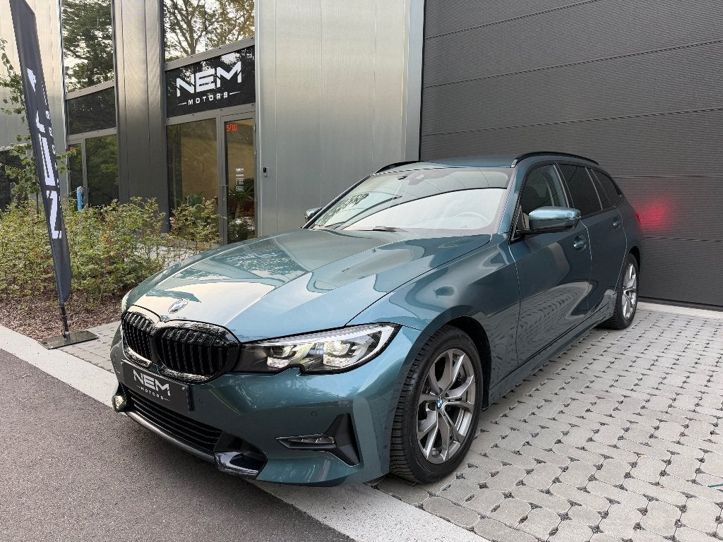 BMW Touring 318iA Sportline,GARANTIE,CARPLAY,LED,NAVI,ACC,, Auto's, Automaat, Achterwielaandrijving, 4 cilinders, Leder en Stof