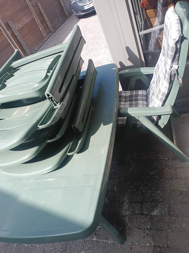 Tuinset, Ophalen, 4 zitplaatsen, Kunststof, Gebruikt