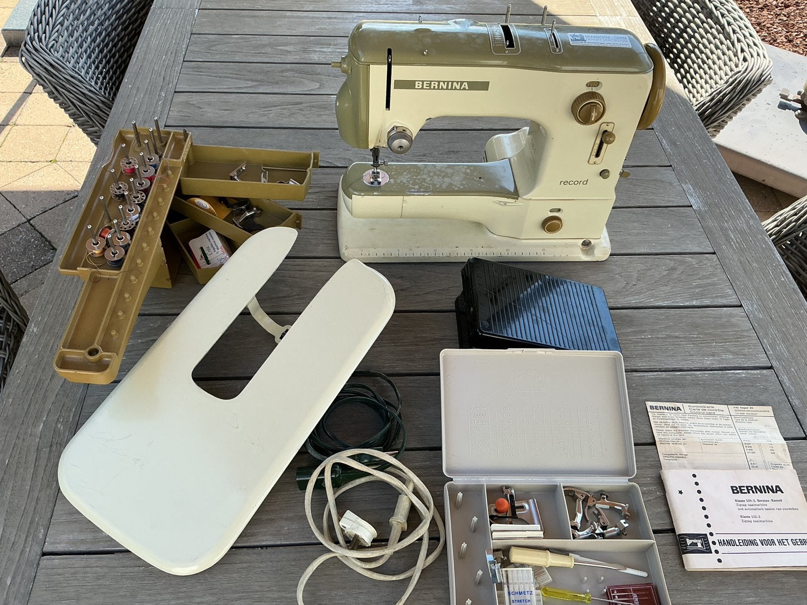 Record Bernina 530-1, Enlèvement, Utilisé, Machine à coudre, Bernina