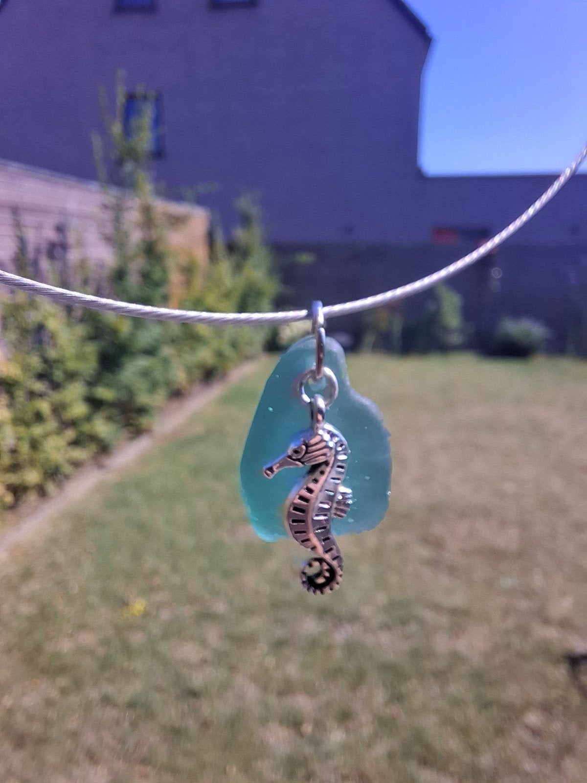 Ketting Blauw Zeeglas met zeepaardje, Ophalen of Verzenden, Blauw
