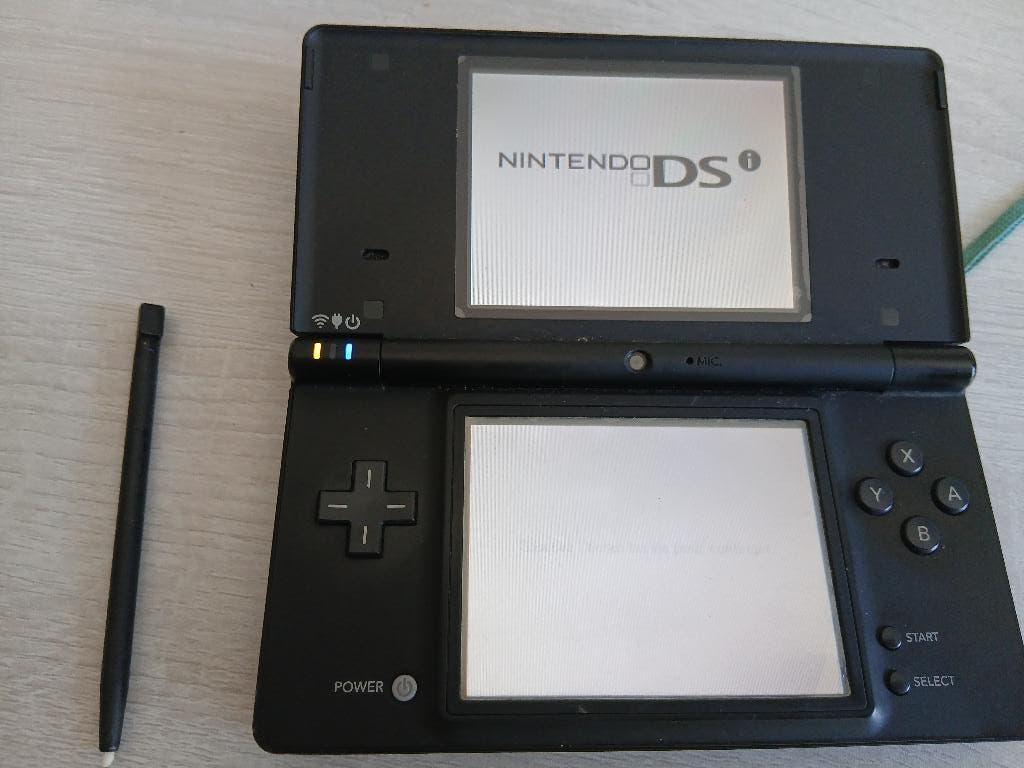 Console ndsi, Ophalen of Verzenden, Zo goed als nieuw, Zwart, Met beschermhoes of tas
