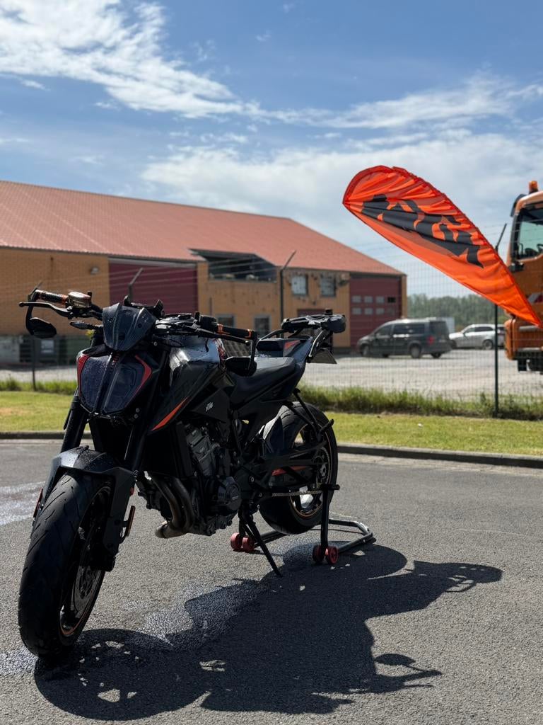 KTM Duke 890 – 2021 – 6700 KM / FULL OPTIONS–ÉTAT IMPECCABLE, Motoren, Motoren | KTM, Particulier, Sport, 2 cilinders, Handgeschakeld