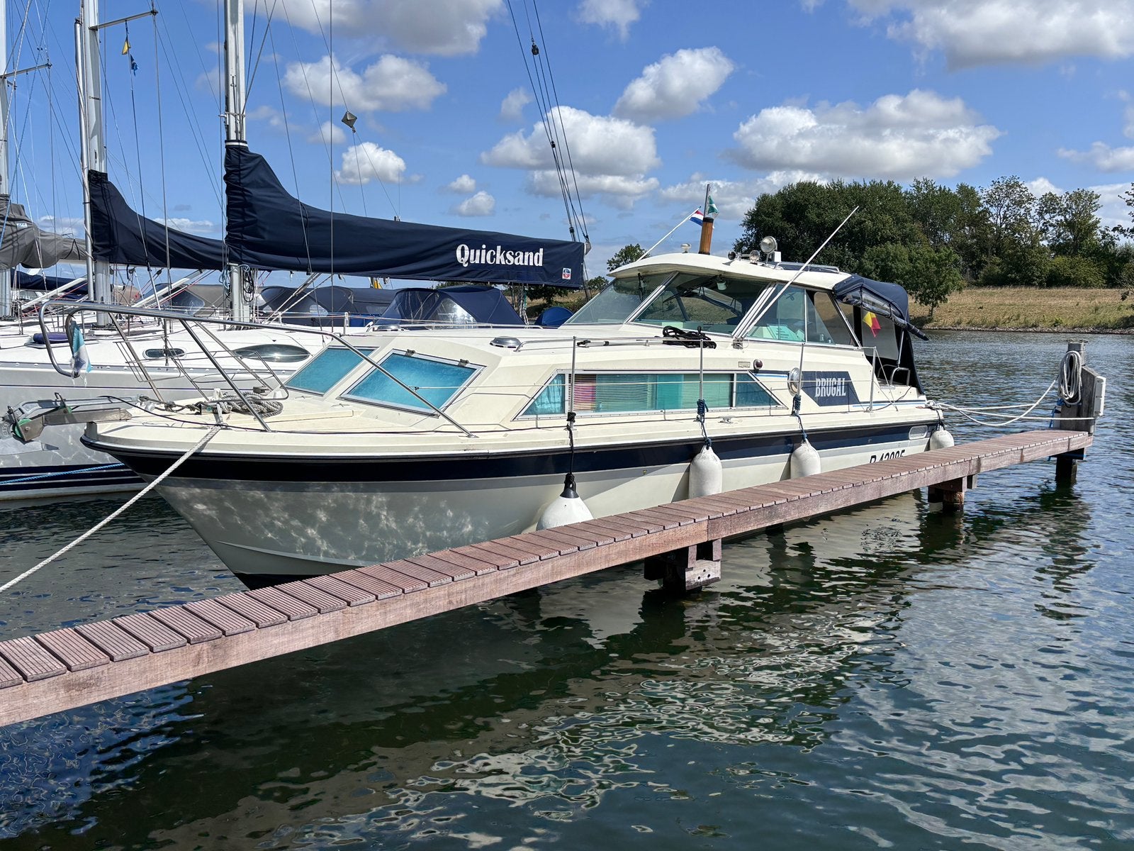 Motorjacht Fairline Mirage, Ophalen, Gebruikt, Dieptemeter, Elektrisch