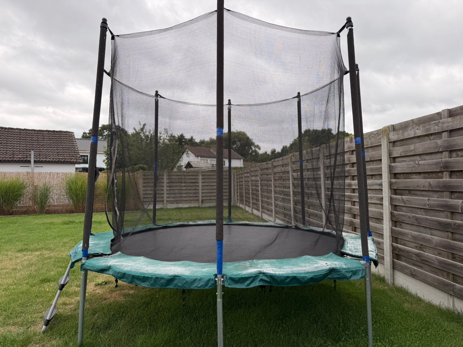 Trampoline 300 - Decathlon, Enfants & Bébés, Enlèvement, Utilisé