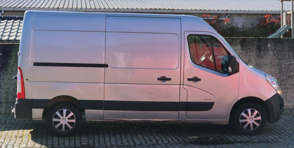 Nissan movano l2H3 boite auto 23D 2012.180mkm 8000€, Autos, Camionnettes & Utilitaires, Particulier, Nissan, Diesel, Euro 5, 3 portes