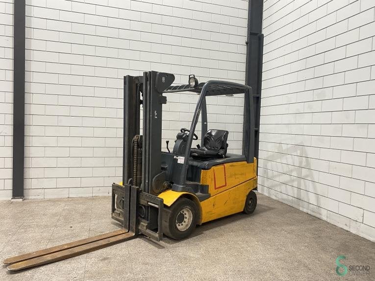Heftrucks Elektrisch Jungheinrich EFG 430 2005 Triplex, Zakelijke goederen, Machines en Bouw | Heftrucks en Intern transport, Heftruck