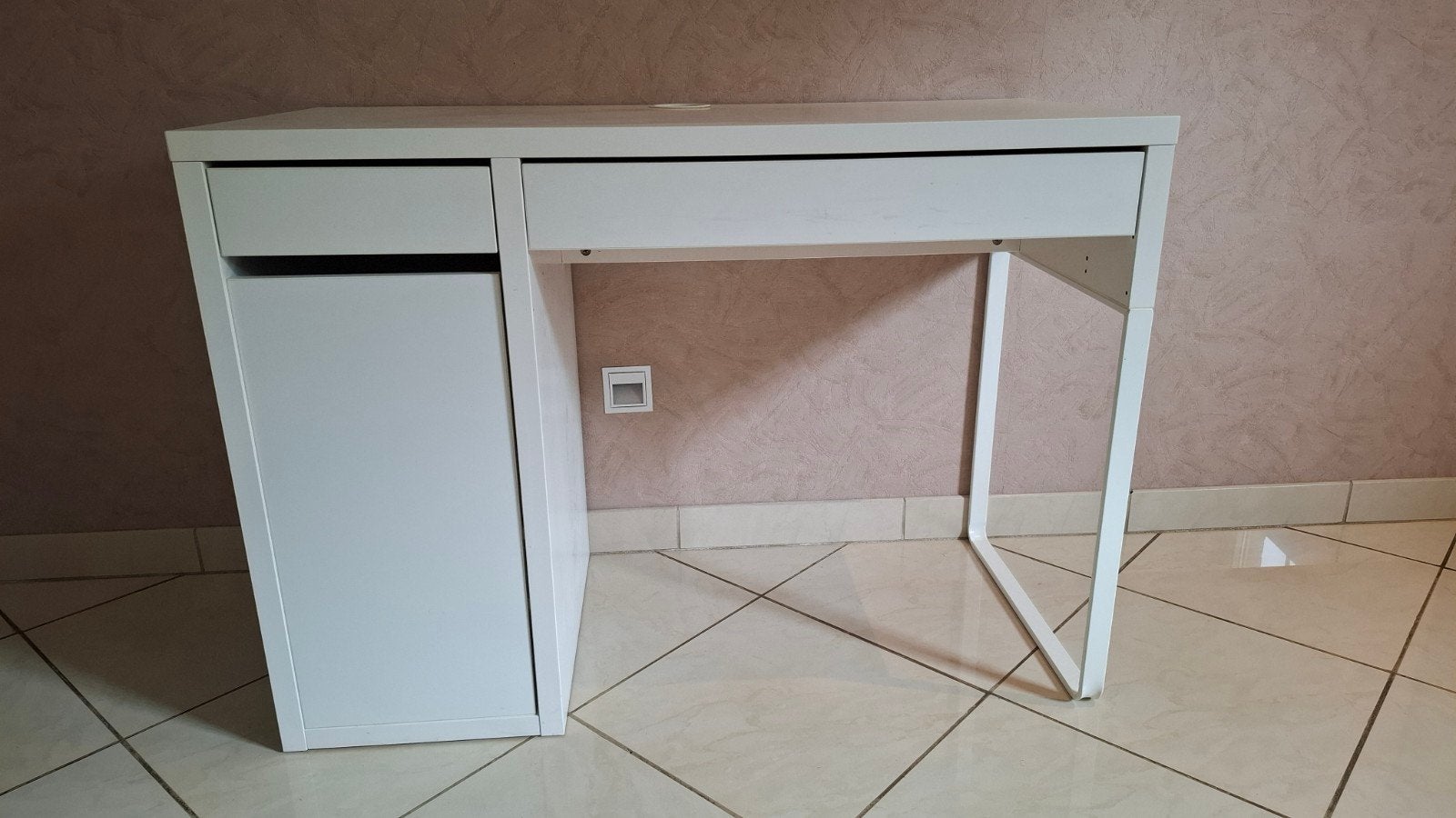 Kinderbureau voor studeren, Maison & Meubles, Bureaux, Utilisé, Bureau enfant, IKEA, Moderne, Bois, Blanc, Goulotte de câbles