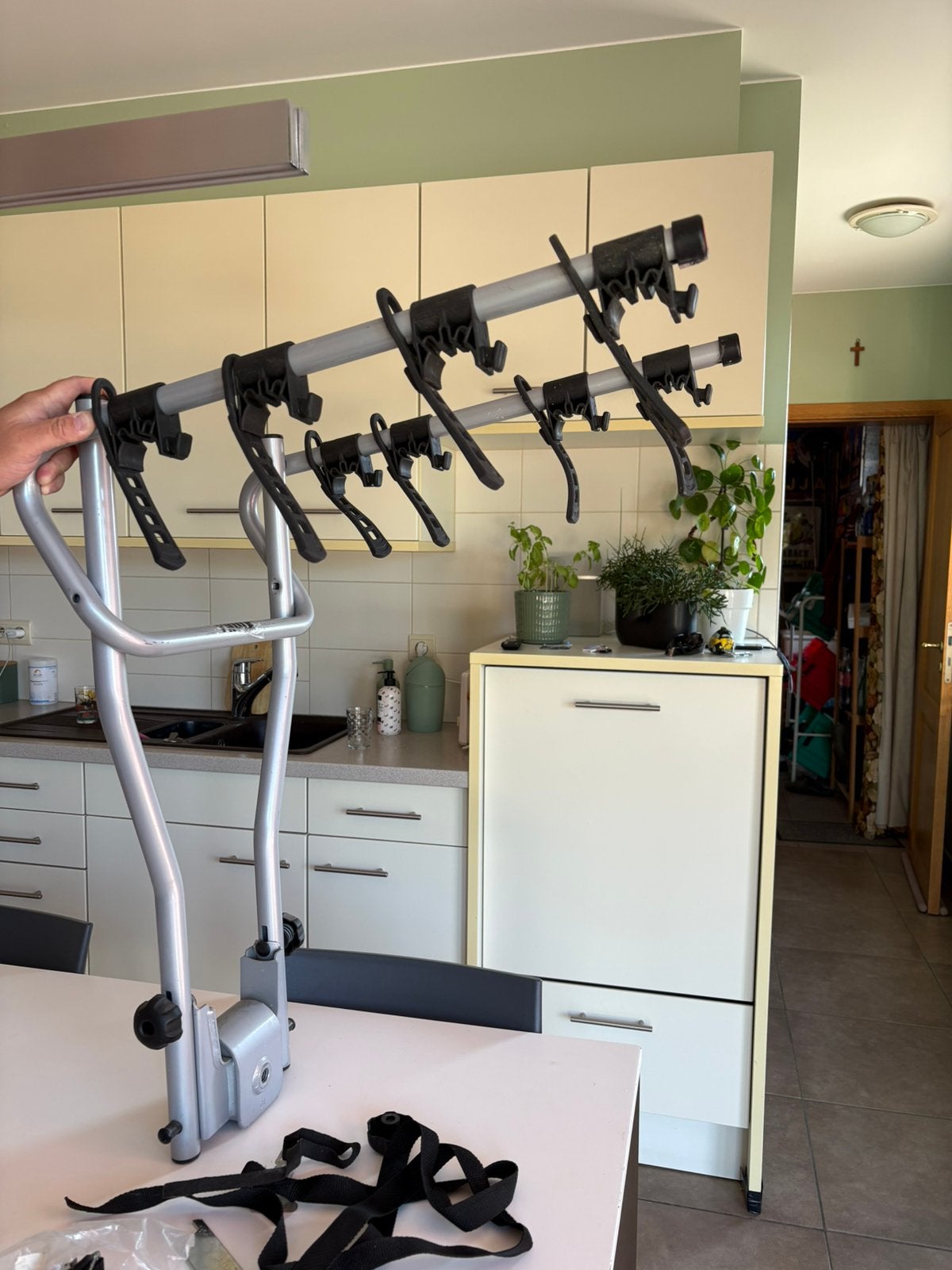 Porte vélo Thule pour 4 vélos suspendus sur boule attelage, Enlèvement, Utilisé