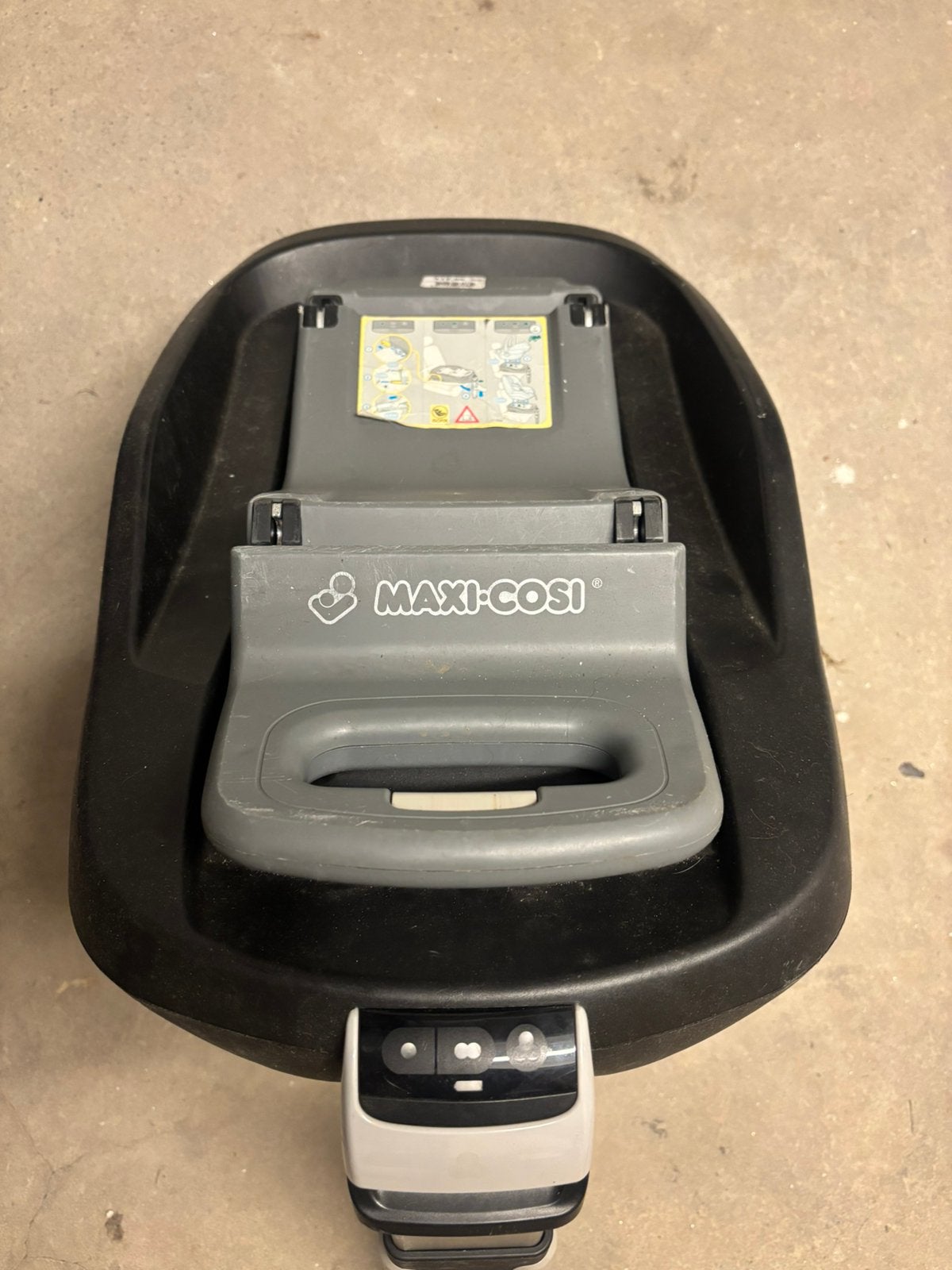 Isofix maxi cosi houder, Ophalen, Zo goed als nieuw, Isofix