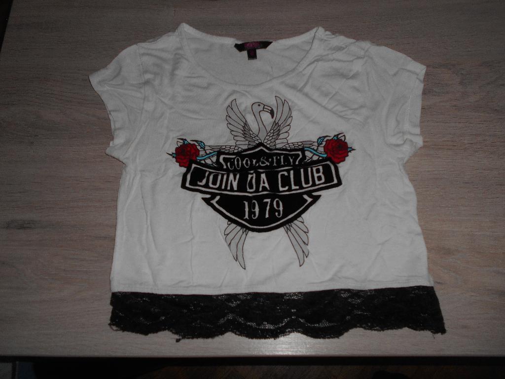 stoer zomers t shirt maat 134 - 140, Kinderen en Baby's, Kinderkleding | Maat 134, Ophalen of Verzenden, Zo goed als nieuw, Meisje