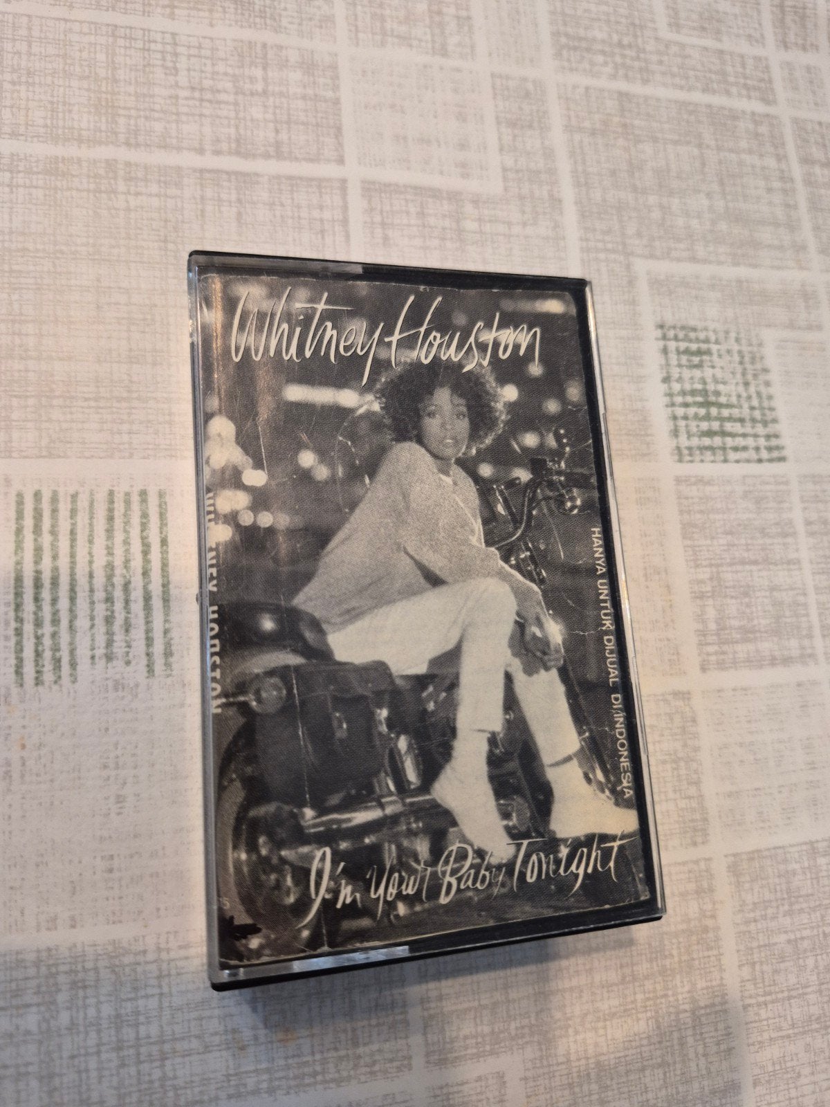Cassette « Je suis ton bébé ce soir » de Whitney Houston, Enlèvement ou Envoi