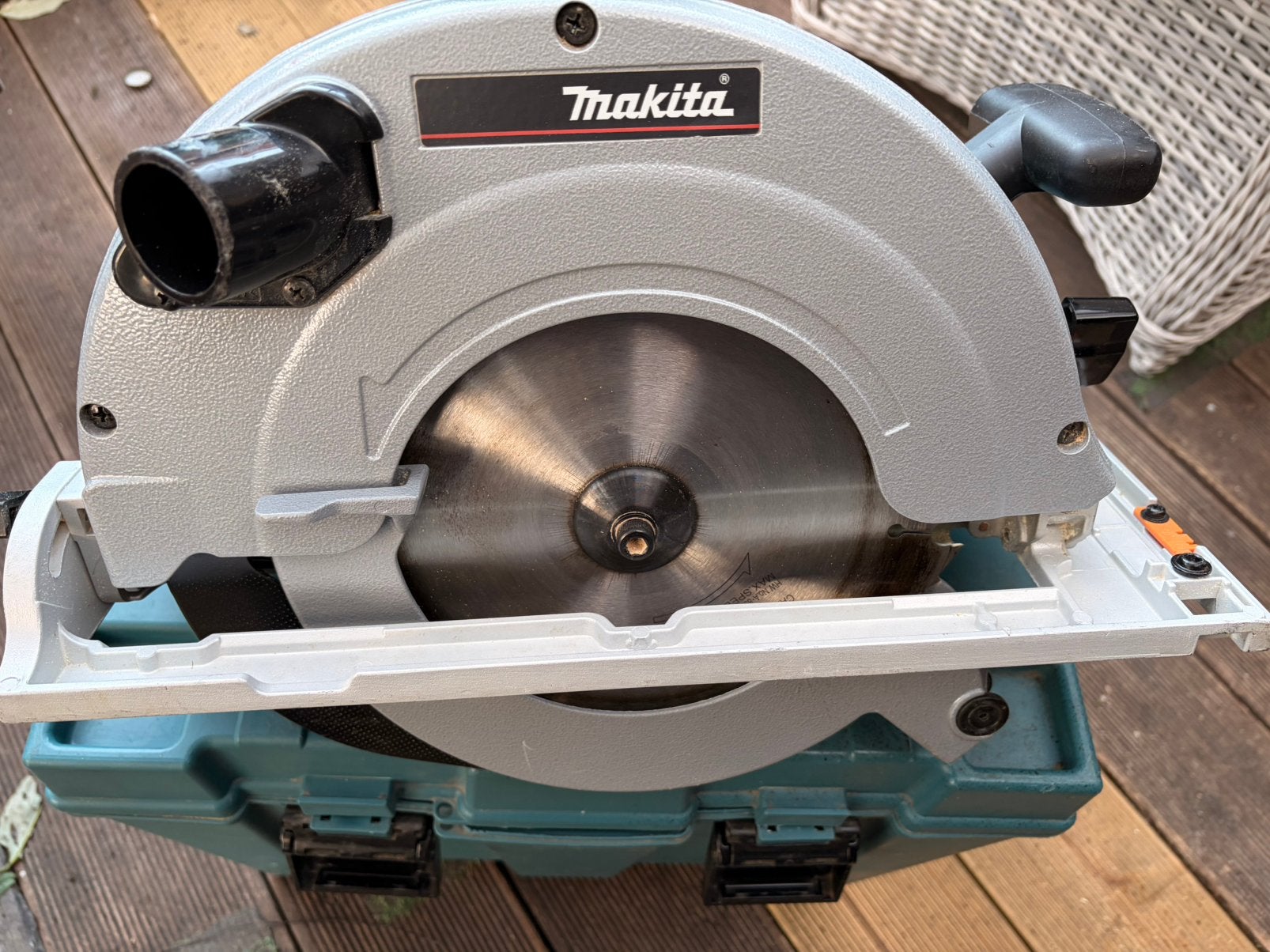 Makita 5903RK Cirkelzaag 235mm – 2000W in koffer, Doe-het-zelf en Bouw, Ophalen, Gebruikt, 1200 watt of meer, Cirkelzaag