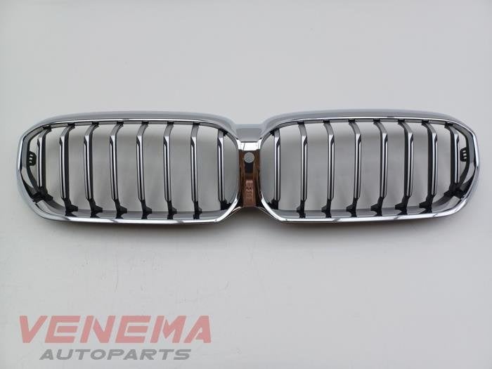 Calandre d'un BMW 5-Serie (NVT), -, 3 mois de garantie, Utilisé, -
