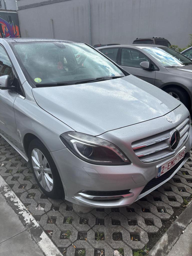 Mooie Mercedes B-Klasse 2012, Auto's, Mercedes-Benz, Voorwielaandrijving, Euro 5, Leder, Bruin