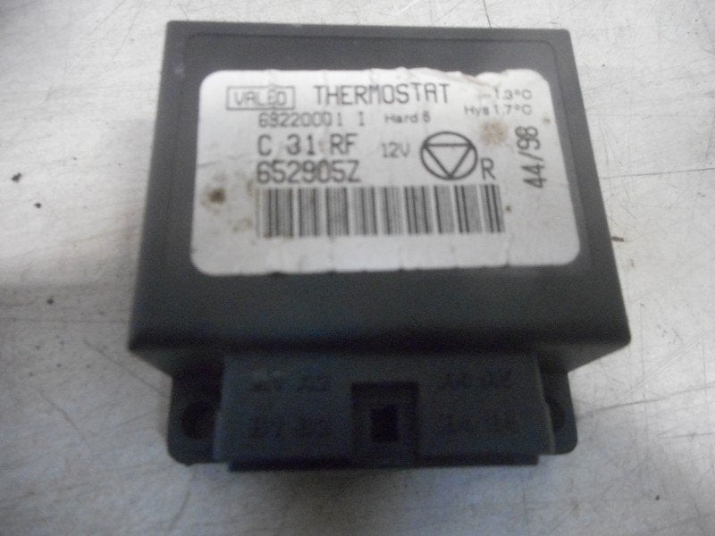 UNITE ELECTRONIQUE thermostat 406 Coupé (8C) (652905z), Valeo, Utilisé, 100, rue de Courcelles
75017  Paris, FR, Info@valeo.fr